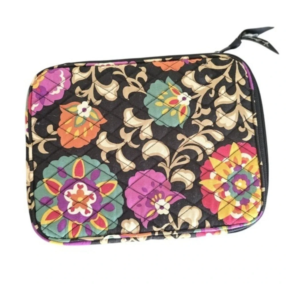 Vera Bradley‎ Quilted Zip Pouch Travel Cosmetic Organizer Floral